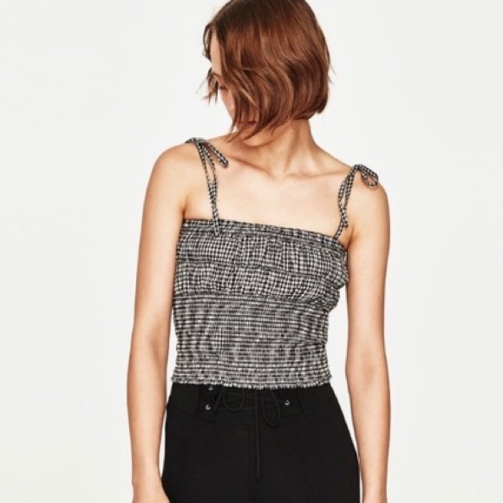 ✨zara gingham top